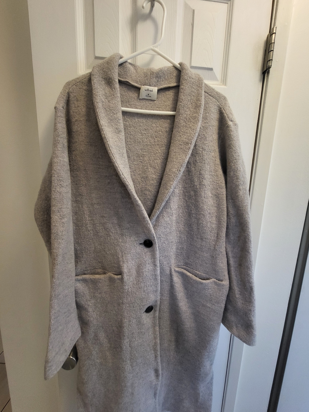 Wilfred Light Gray Shawl-Collar Long Cardigan